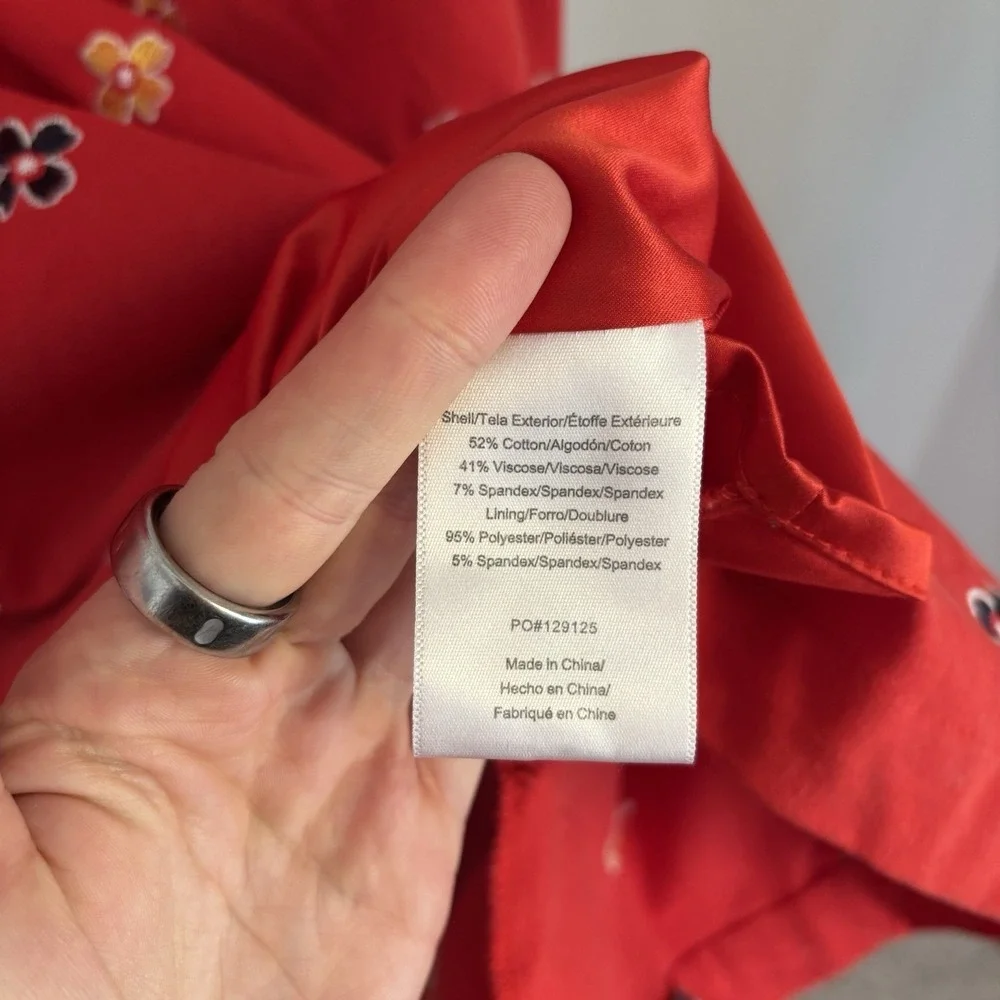 Modcloth Mid-Century Muse Shift Dress Red Embroidered Flowers 4X Retro - Picture 5 of 8